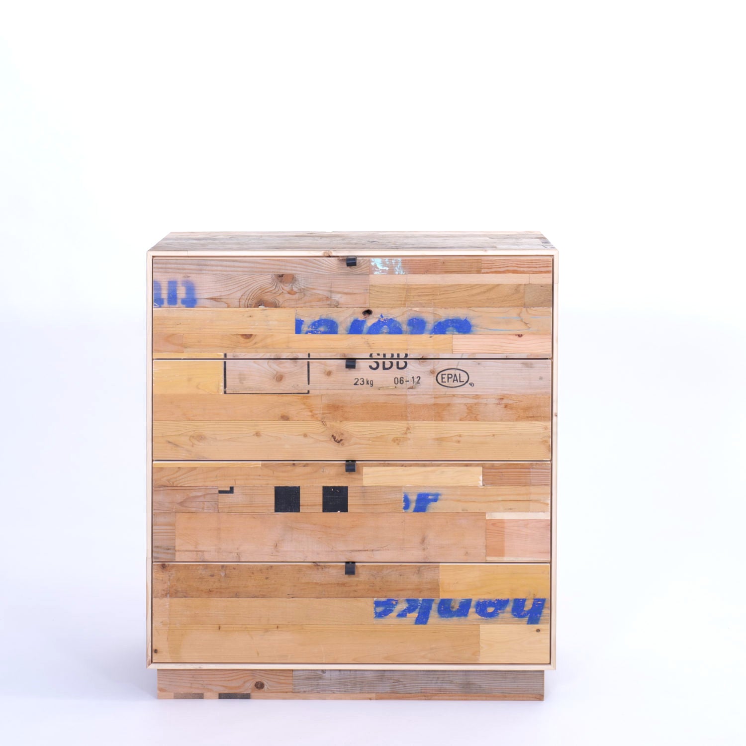 Restholz-Schubladenschrank Schreinerei Kambiumkyburz Basel