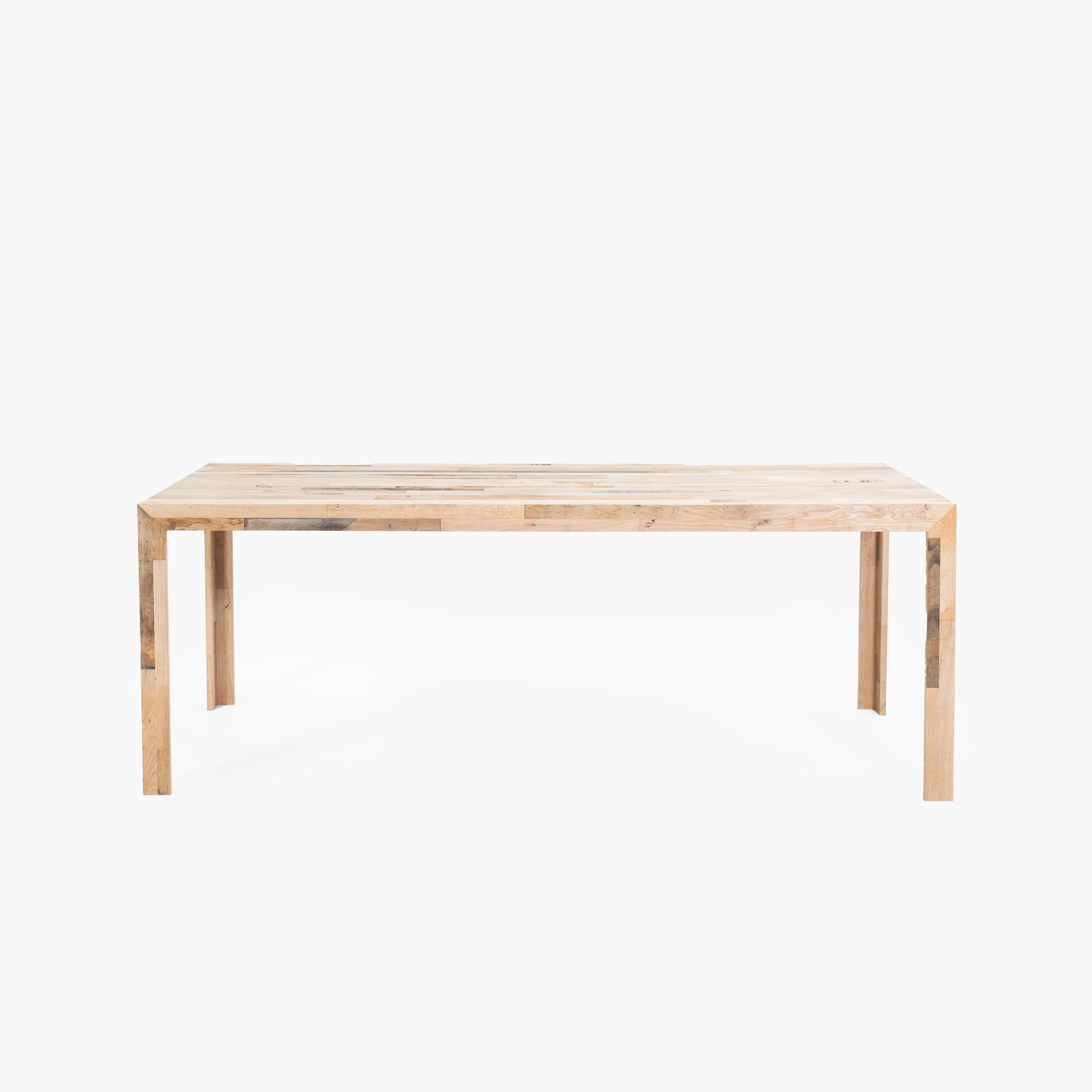 Tisch Parkett in Handarbeit gefertigt