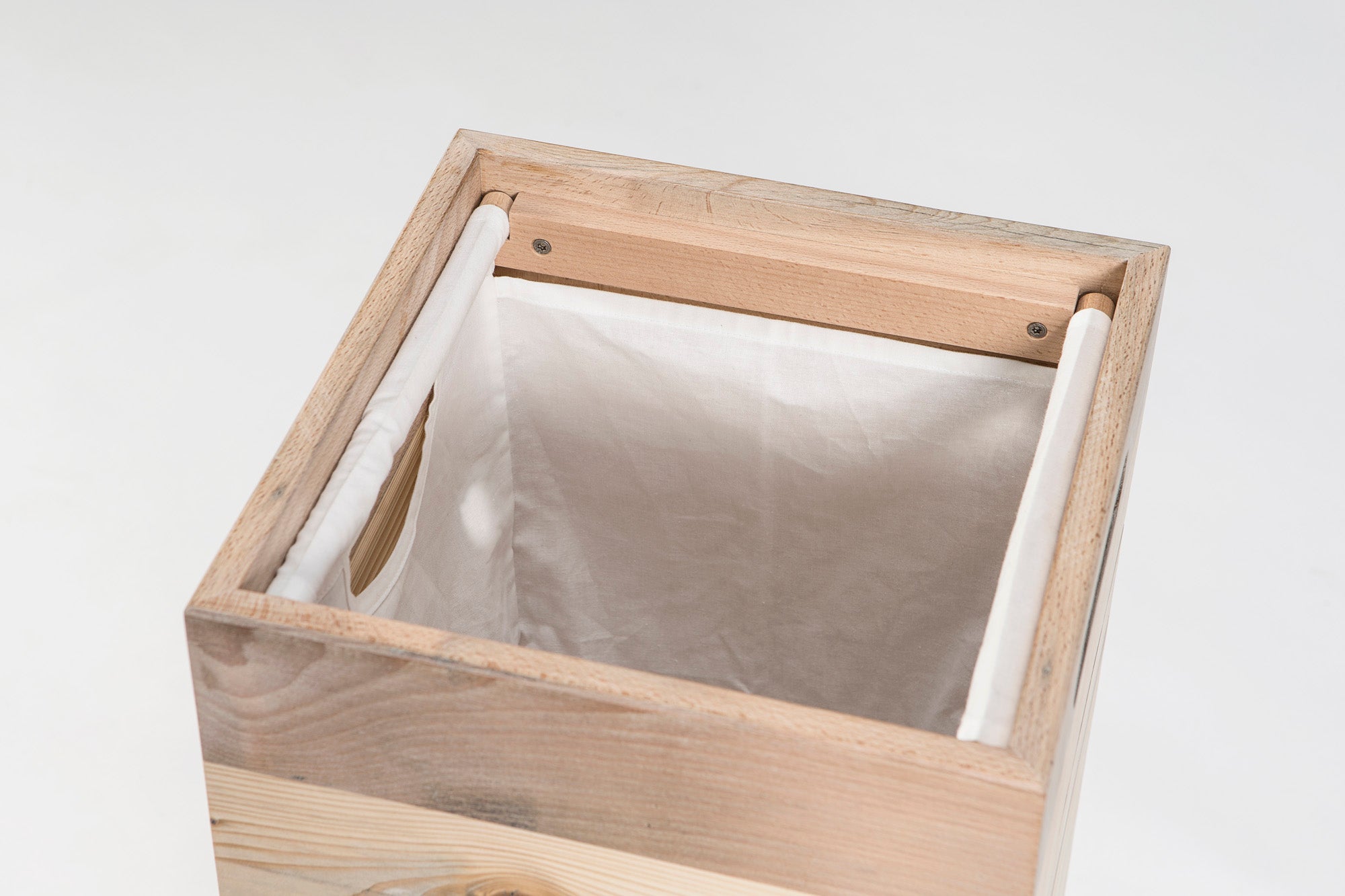 Wäschekorb klein in Handarbeit gefertigt